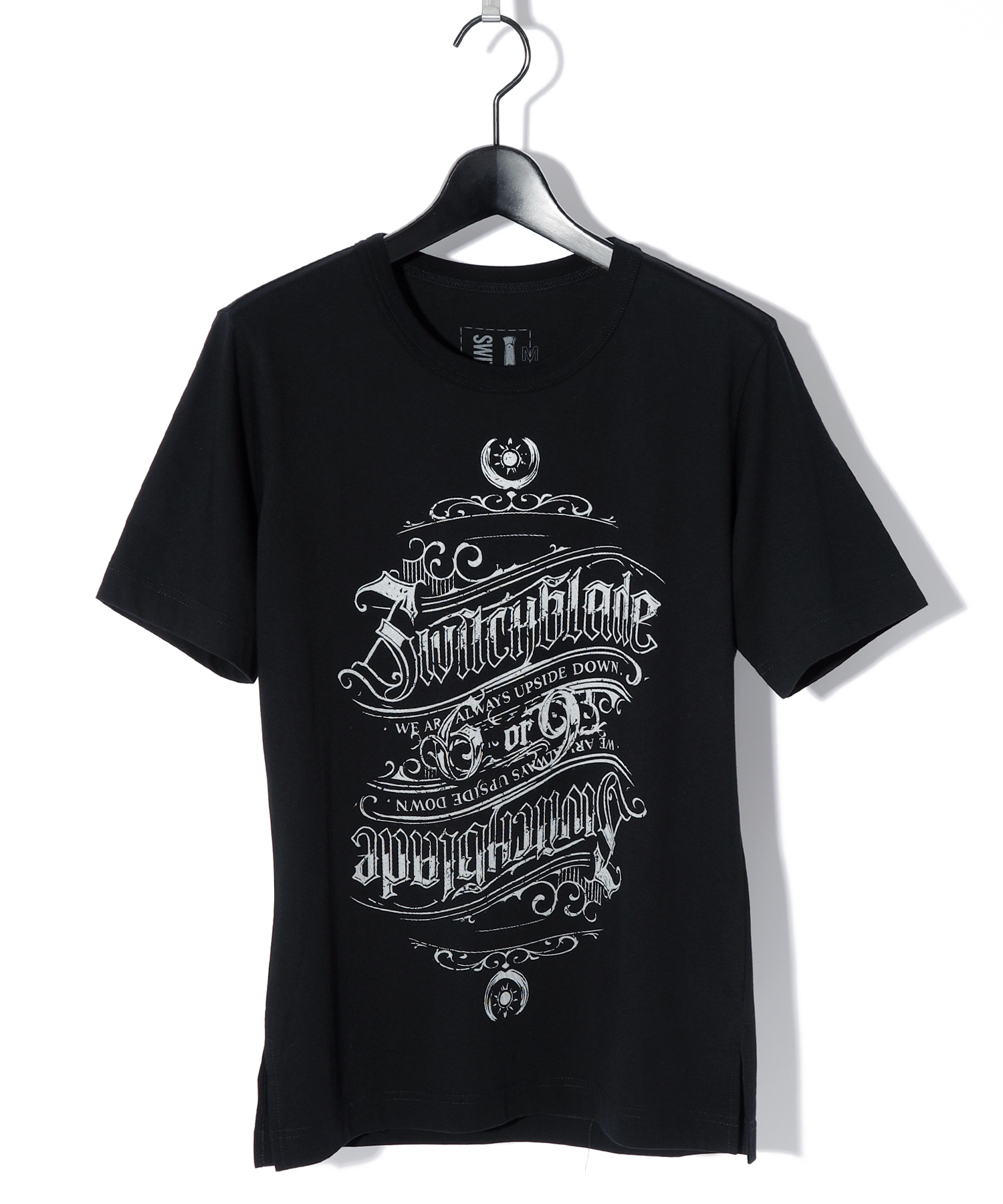 UPSIDE-DOWN SWITCHBLADE TEE [BLACK]