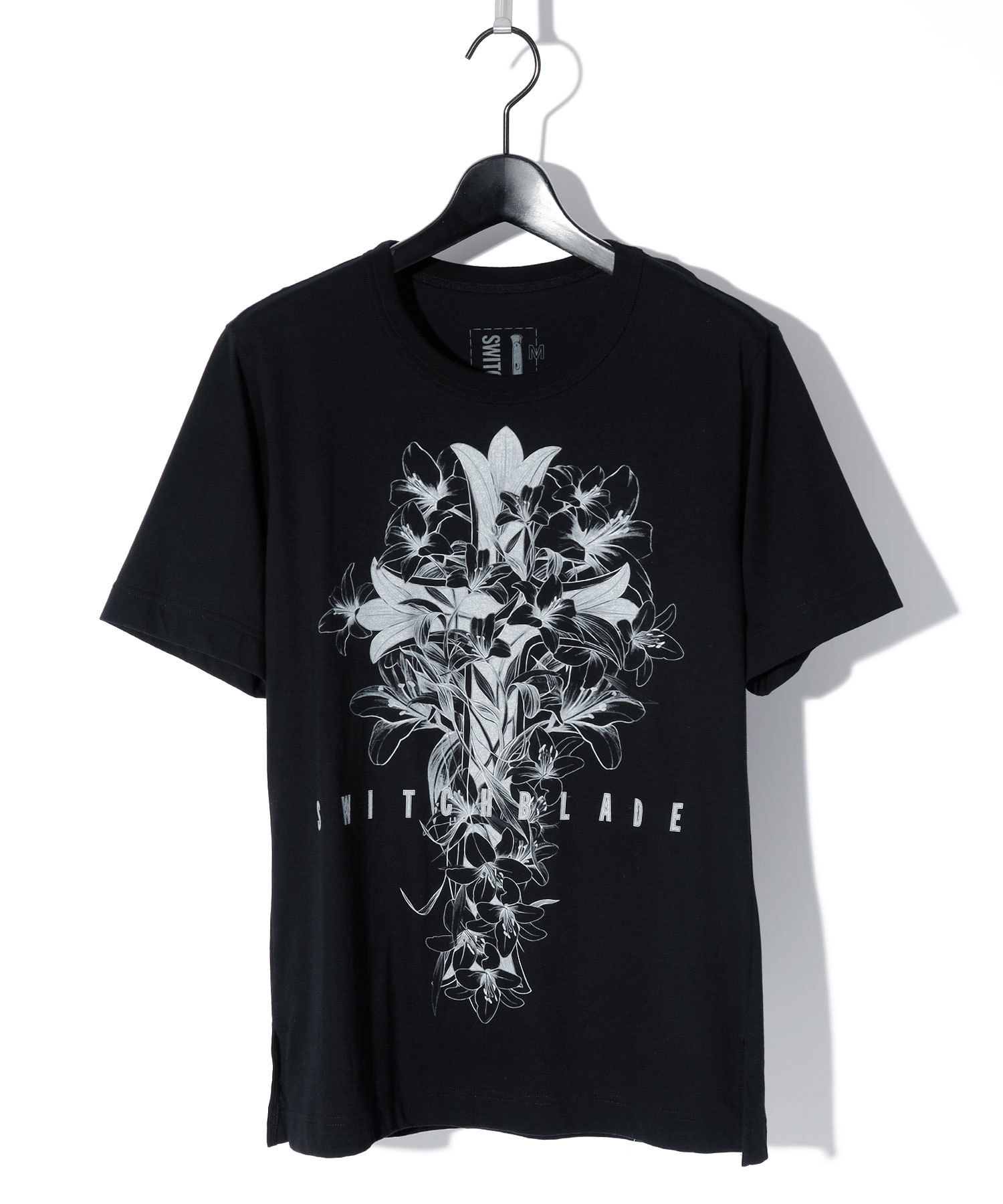 FLEUR DE LIS CROSS TEE［BLACK］